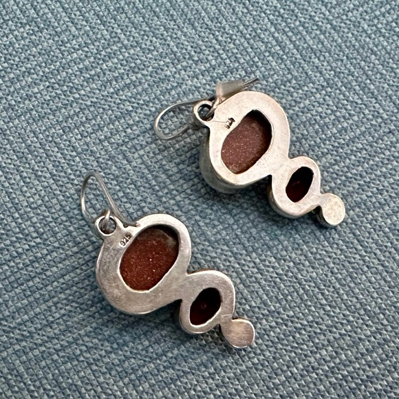 Glittered Stone Red Quartz Dangle Fishhook .925 Sterling Silver Earrings - Picture 5 of 6